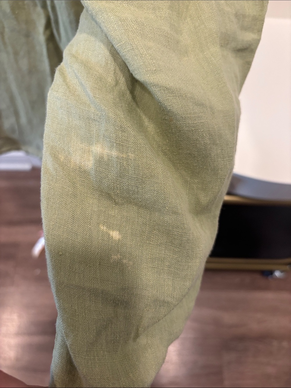GUC Flax by Jeanne Engelhart Light Olive Linen Relaxed Button-Down Shirt - Picture 8 of 9